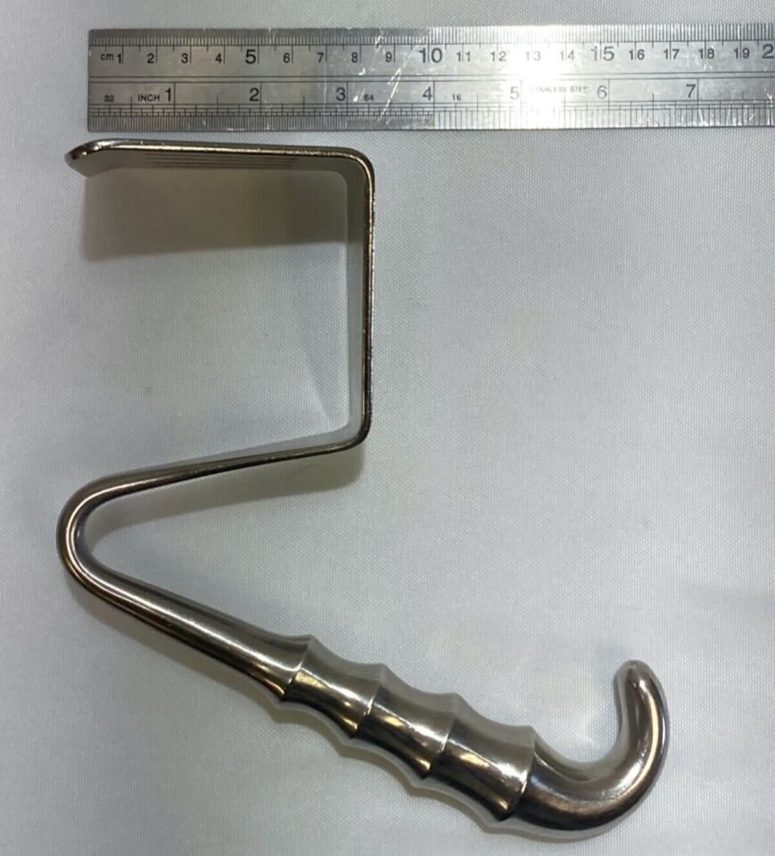 V. MUELLER CH900 Scapular Davidson Retractor 3" x 3.5" — photo 6