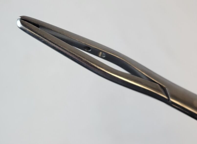 APPLIED VASCULAR FOG-5020 Atraumax Fogarty Forceps, Straight Jaw, 6-3/4" — photo 6