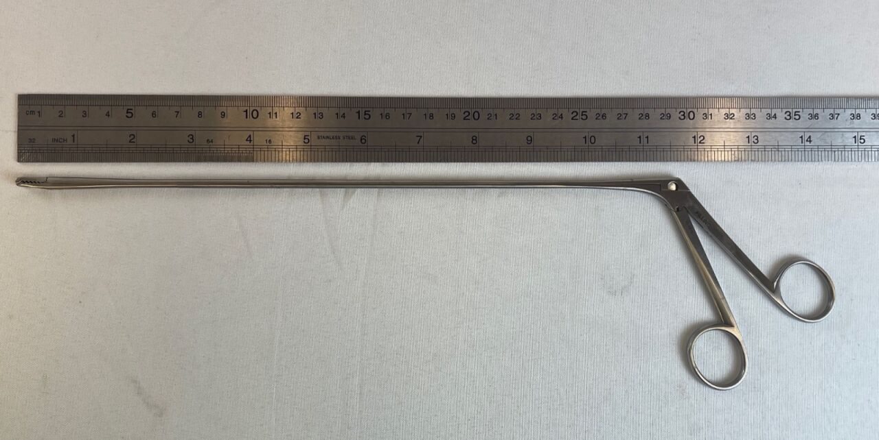 PILLING 202970 Straight 30cm Barron Hemorrhoid Alligator Seizing Forceps — photo 8