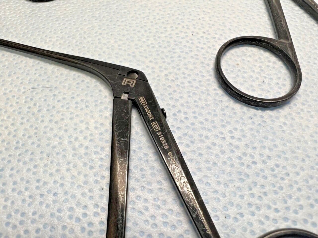 RICHARDS 23-0062 Bellucci Micro Scissors Curved Jaws ENT Set of 6 — photo 3