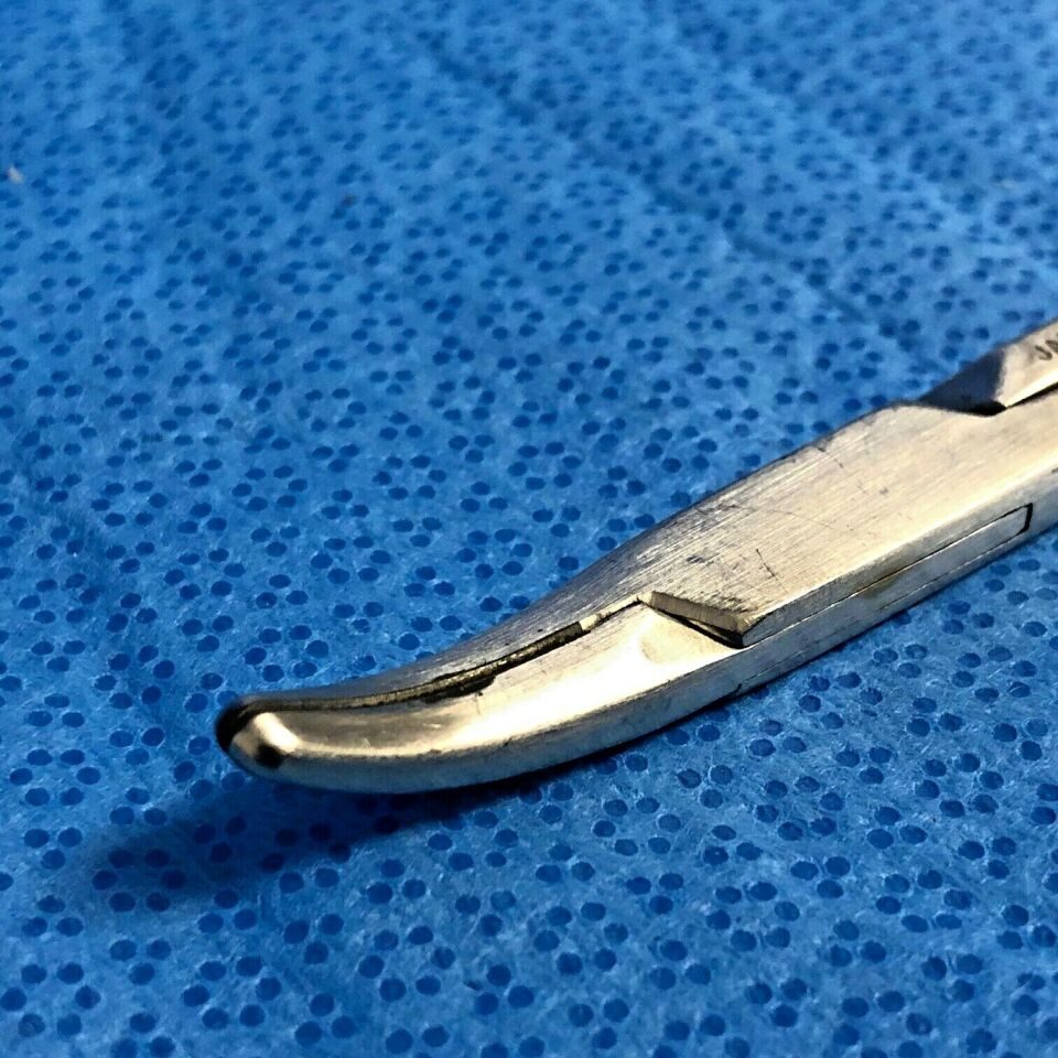 JARIT 121-210 Tungsten Carbide 8" Curved Carb-Bite Heaney Needle Holder — photo 3