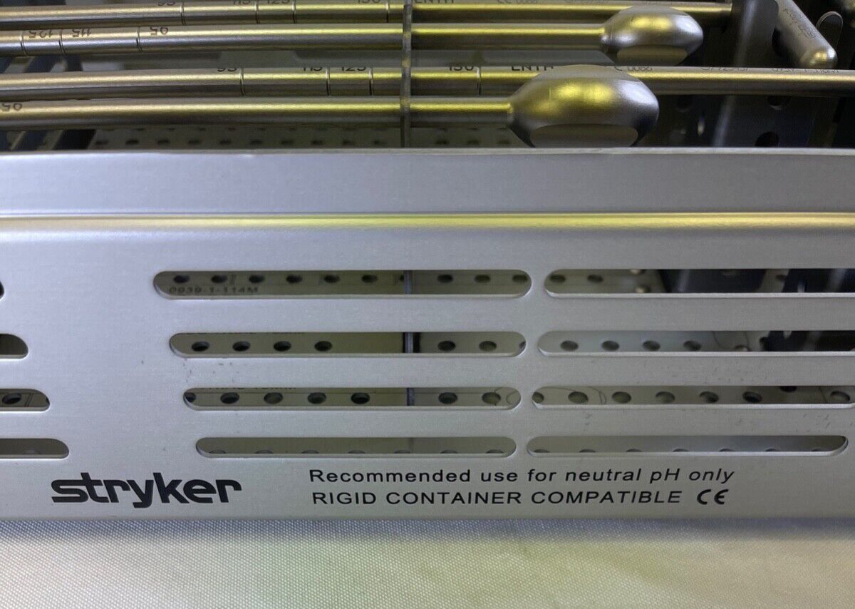 STRYKER 0585-9-901  Exeter Plug Trials Sizer Set w Sterilization Case — photo 3