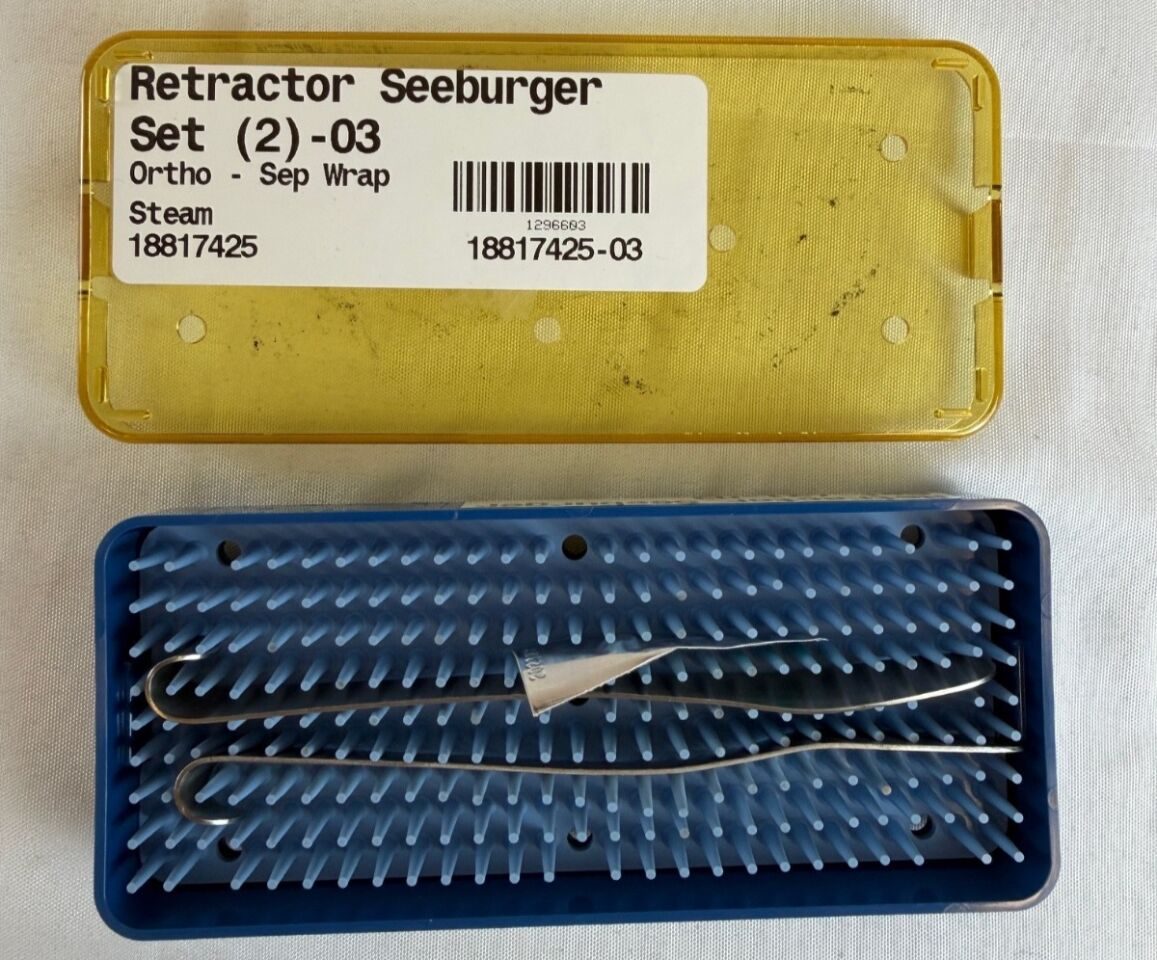 MEDSURG G-100 Seeburger Malleable Retractors w/ Case — photo 1