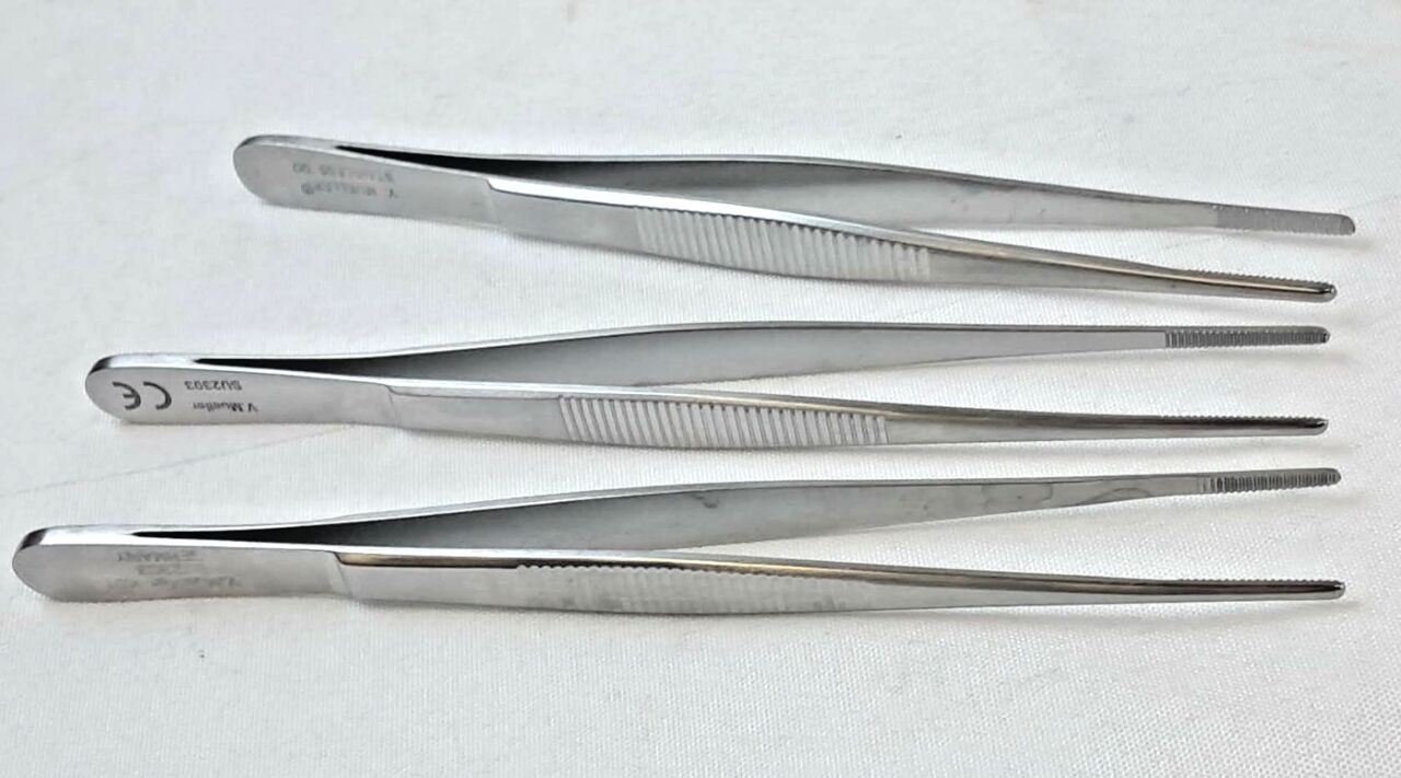 V. MUELLER SU2303 Dressing Serrated Forceps lot of 3 — photo 5