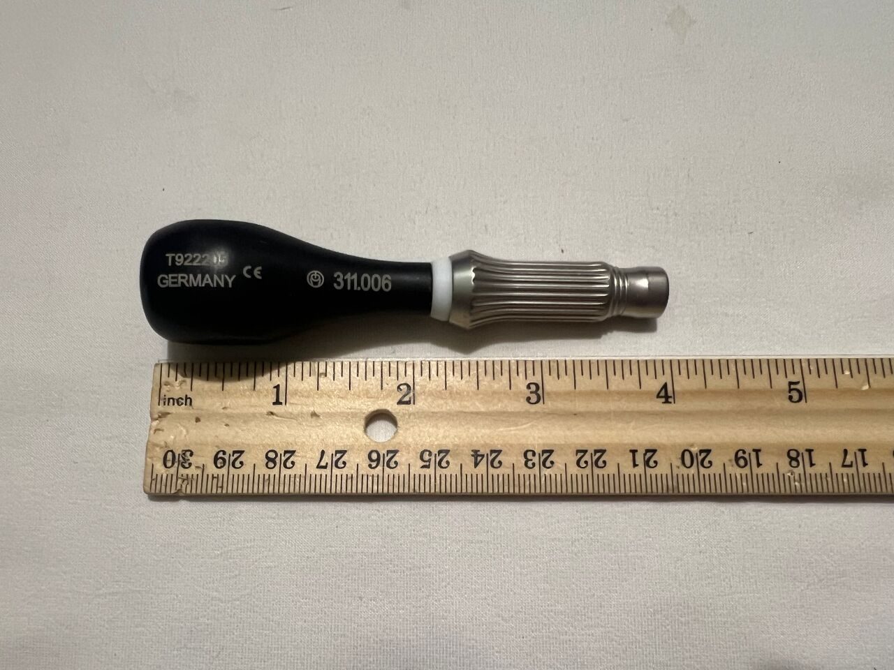 SYNTHES 311.006 Medium Screwdriver Handle w/ Hex Coupling — photo 2