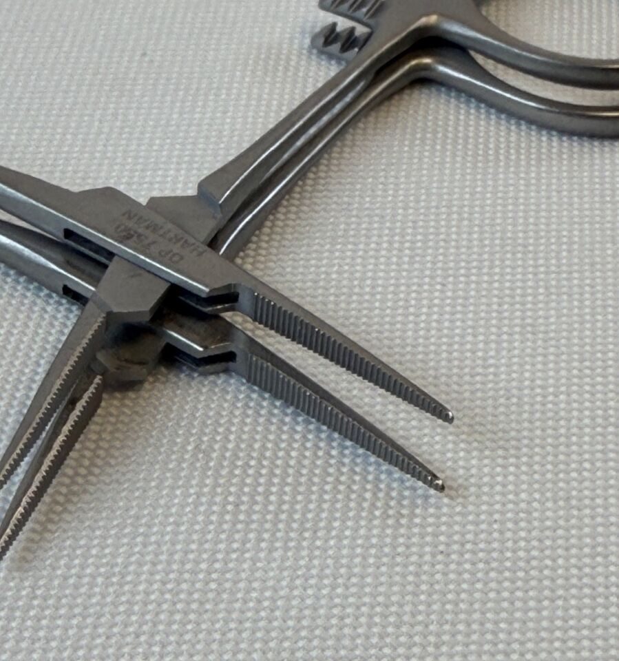 V. MUELLER OP7550 Mosquito Forceps Straight Delicate Jaws — photo 5