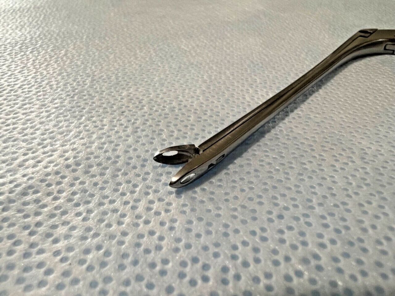 AESCULAP MA321R Well-Blakesley Fenestrated Nasal Forceps 4mm X 4.5" Size 1 ENT — photo 3