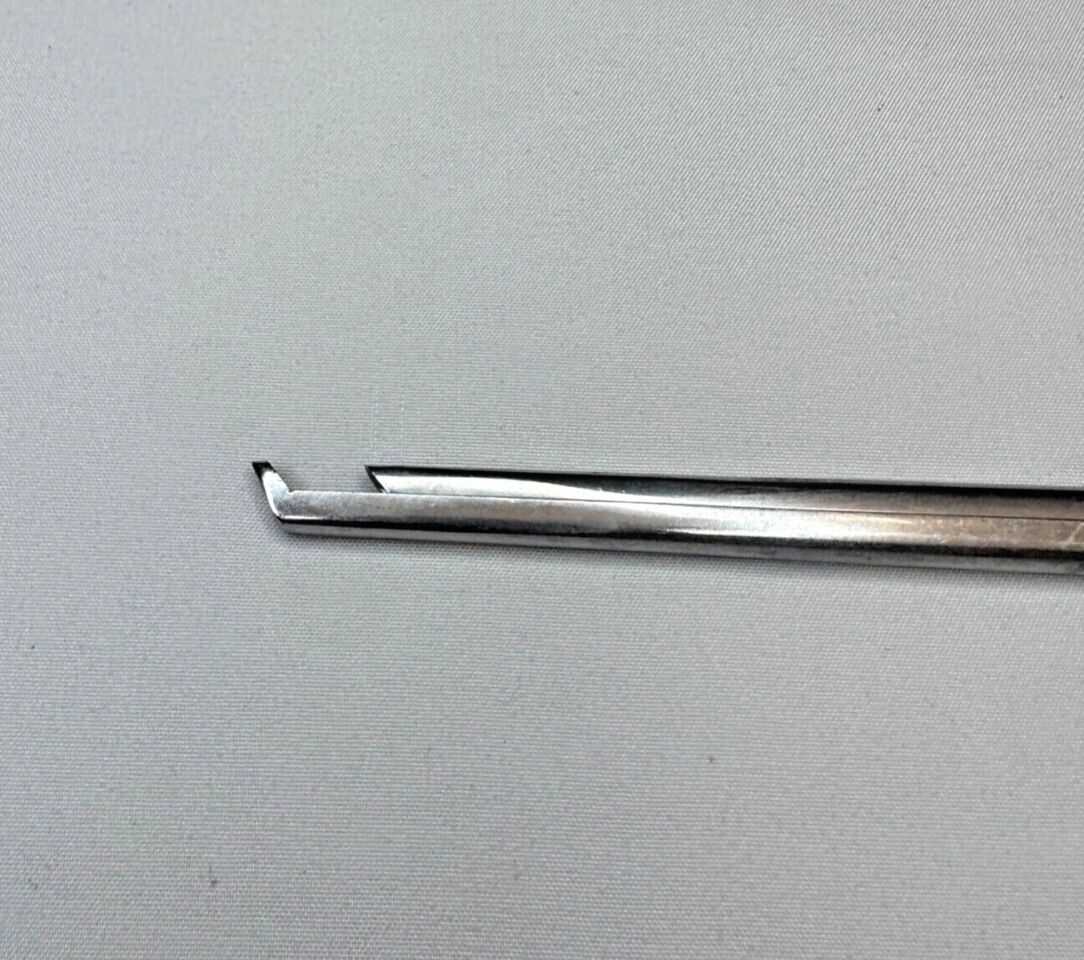 CODMAN 53-1530 Cervical Kerrison Rongeur 4mm 40deg — photo 3