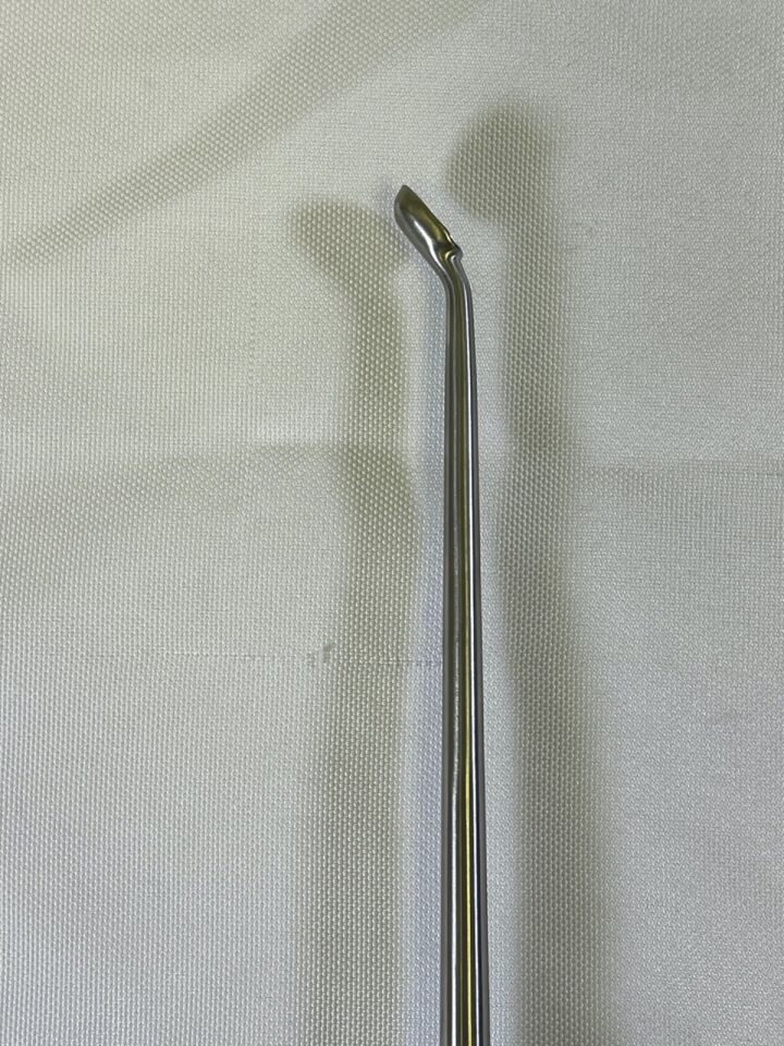 AESCULAP MD643R Lumbar Curette Size 6 Reverse Angle 349mm — photo 5