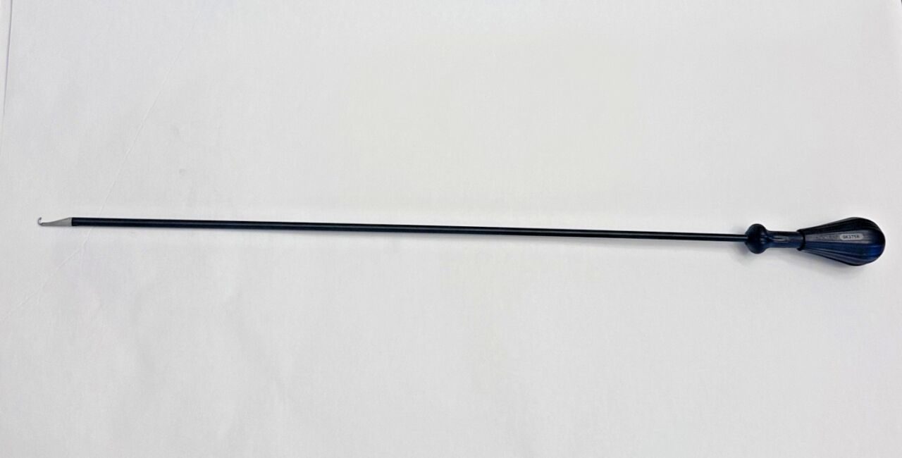 AESCULAP GK383R ADTEC Laparoscopic Monopolar J Hook Electrode 5mm X 42cm — photo 8