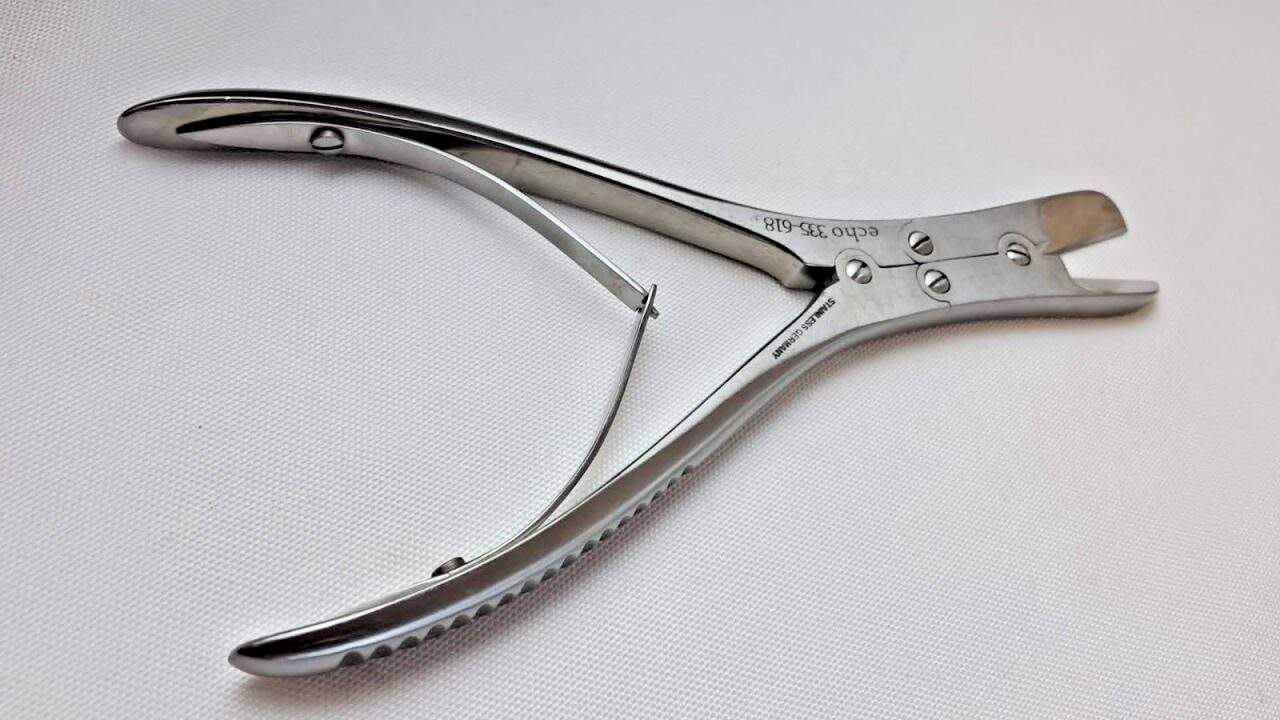 335618 D/A 7.5" Straight Ruskin-Liston Cutting Forceps — photo 3