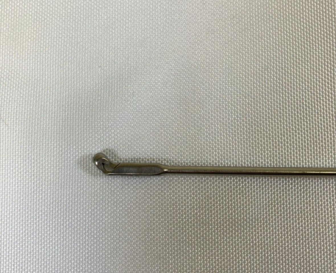MILLENNIUM SURGICAL 15-8591U Kleinsasser Biopsy Cup Angled Up 4mm x 23cm — photo 4