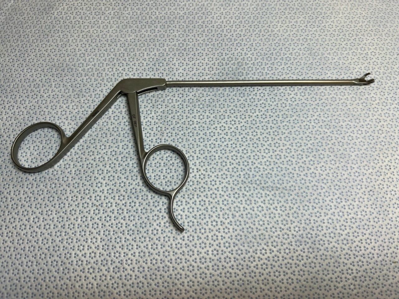 SHUTT-LINVATEC 31.10011 Right Angle 3.4mm Micro Scissors — photo 1