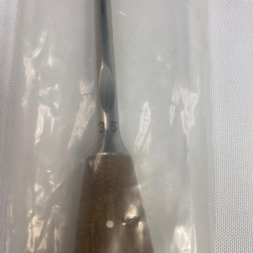 SYNTHES 389.67 Oval Cup Curette — photo 4