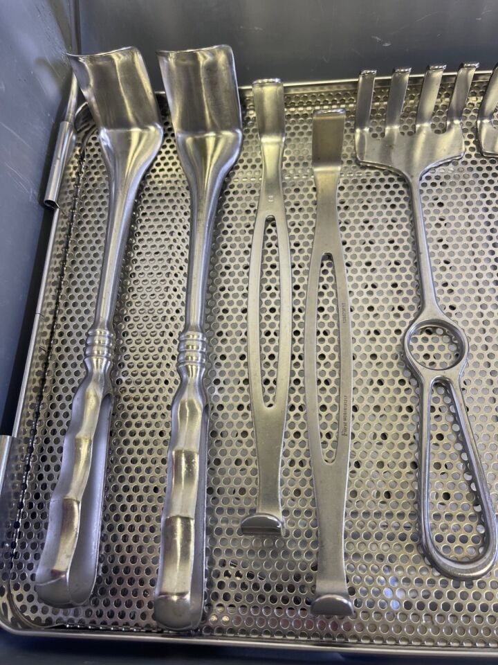 VARIOUS  66 Piece Konig Weck Jarit Patella Instrument Set w Sterilization Case — photo 2