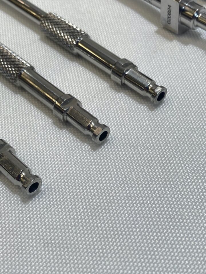 ARTHREX Extras 11/11.5/12mm Tunnel Hooks & Dilators Arthroscopic Transfix II ACL Reconstruction Set — photo 7