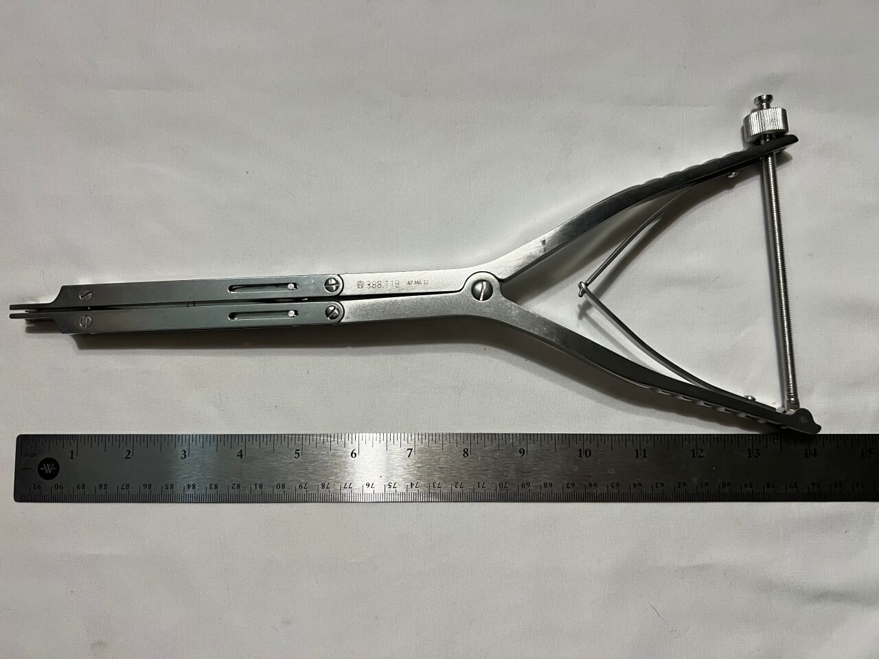 SYNTHES 388.118 Parallel Distraction Forceps — photo 3