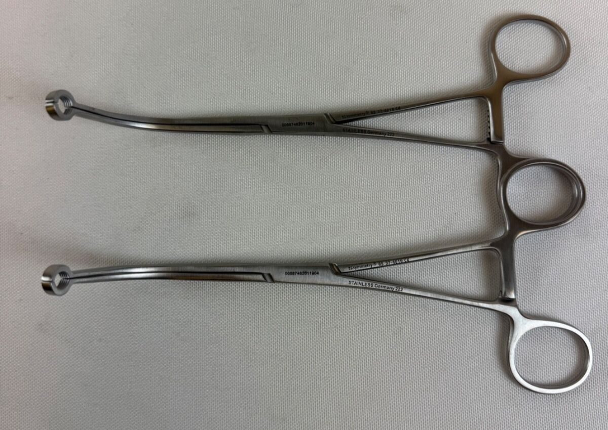 SYMMETRY 37-4019 Pair of Javid Carotid Artery Shunt Forceps 7" Bypass Clamps 6mm — photo 1