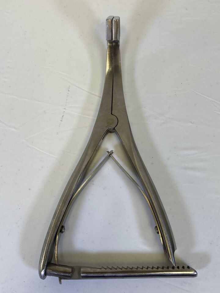 LOMBARDI 22mm x 12mm 7" w/ Ratchet Femoral Tibial Spreader Grooved Pads — photo 8