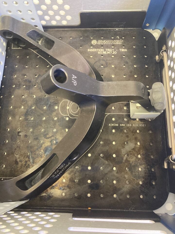SYNTHES 01.116.040 & 01.116.047 Ti Cannulated Tibial Nail-EX Opening & Insertion Instrument Sets — photo 10