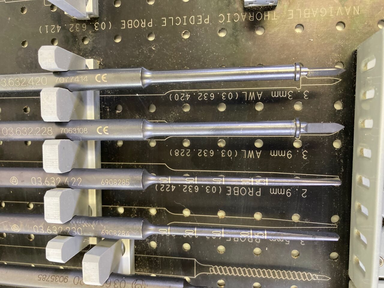 SYNTHES Custom — photo 10
