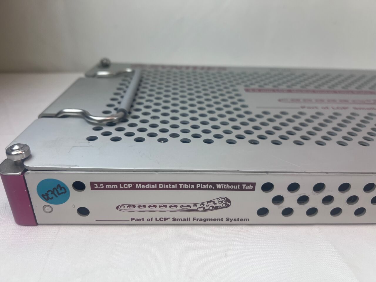 SYNTHES 3.5mm LCP Medial Distal Tibia Plate Set — photo 3