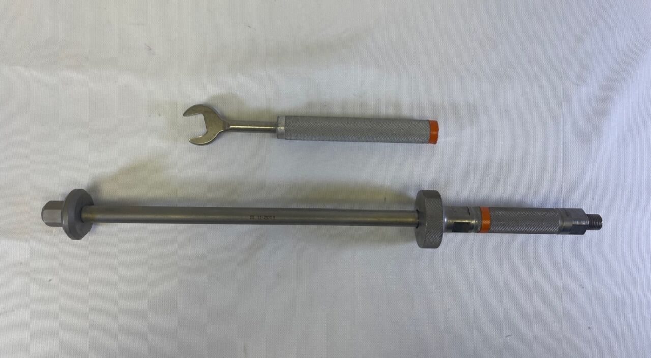 RICHARDS 11-2008 R/T Tibial Extractor Tube w/ Wrench & Supine Position Driver