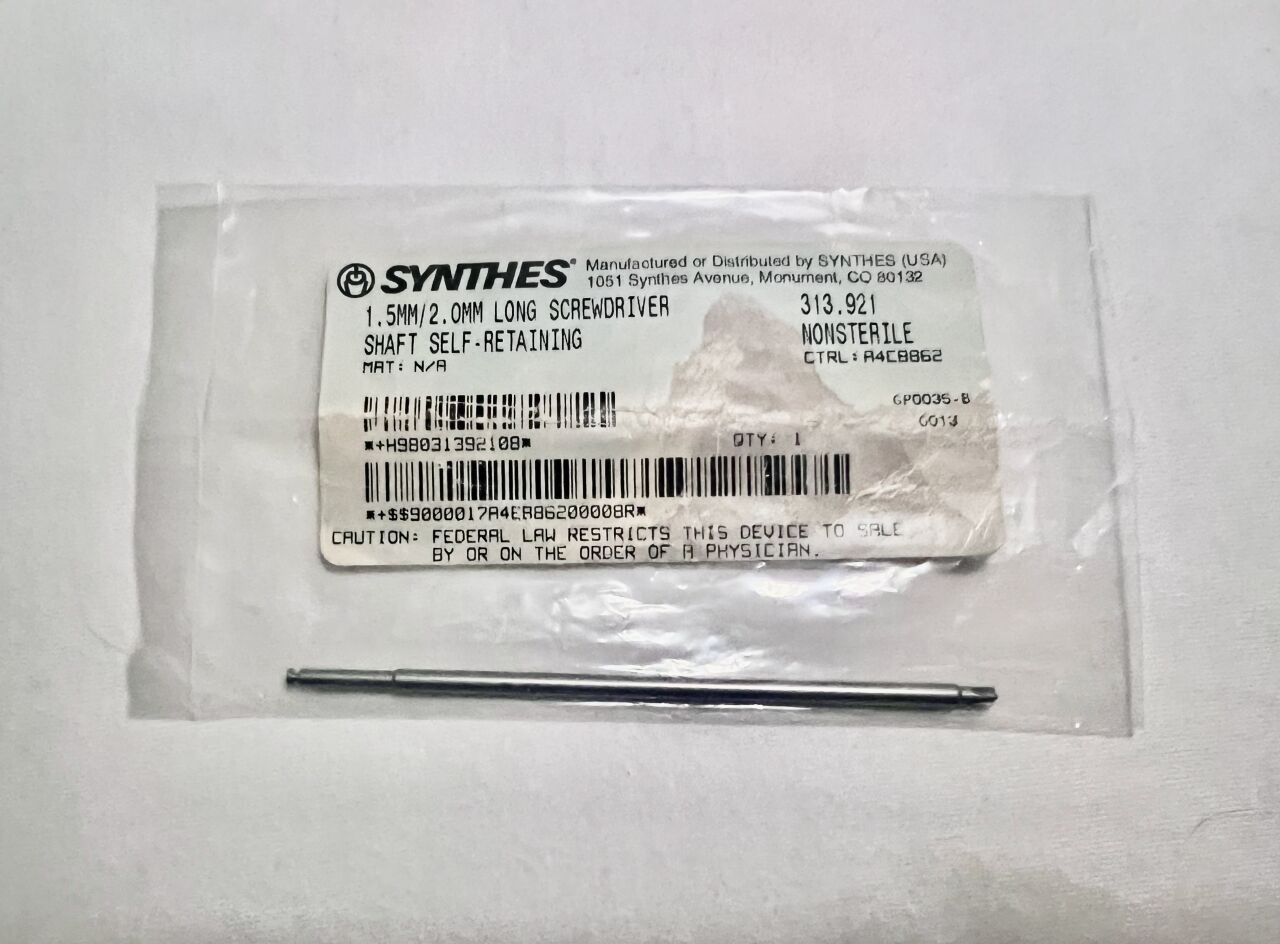 SYNTHES 313.921 Long 1.5mm/2mm Cruciform Driver