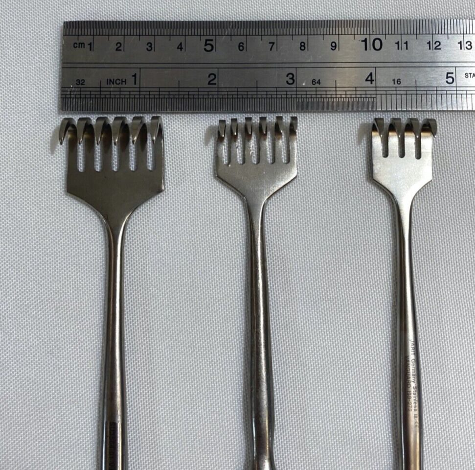 V. MUELLER  Volkman Retractors Sharp & Blunt Prong — photo 3