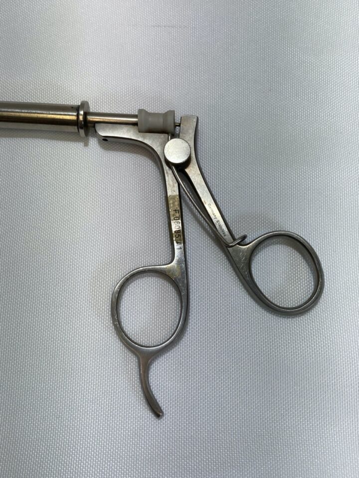 CABOT MEDICAL 004277-901 10mm x 34cm Sharp 2x3 Tooth Grasper Laparoscopic Forcep — photo 2