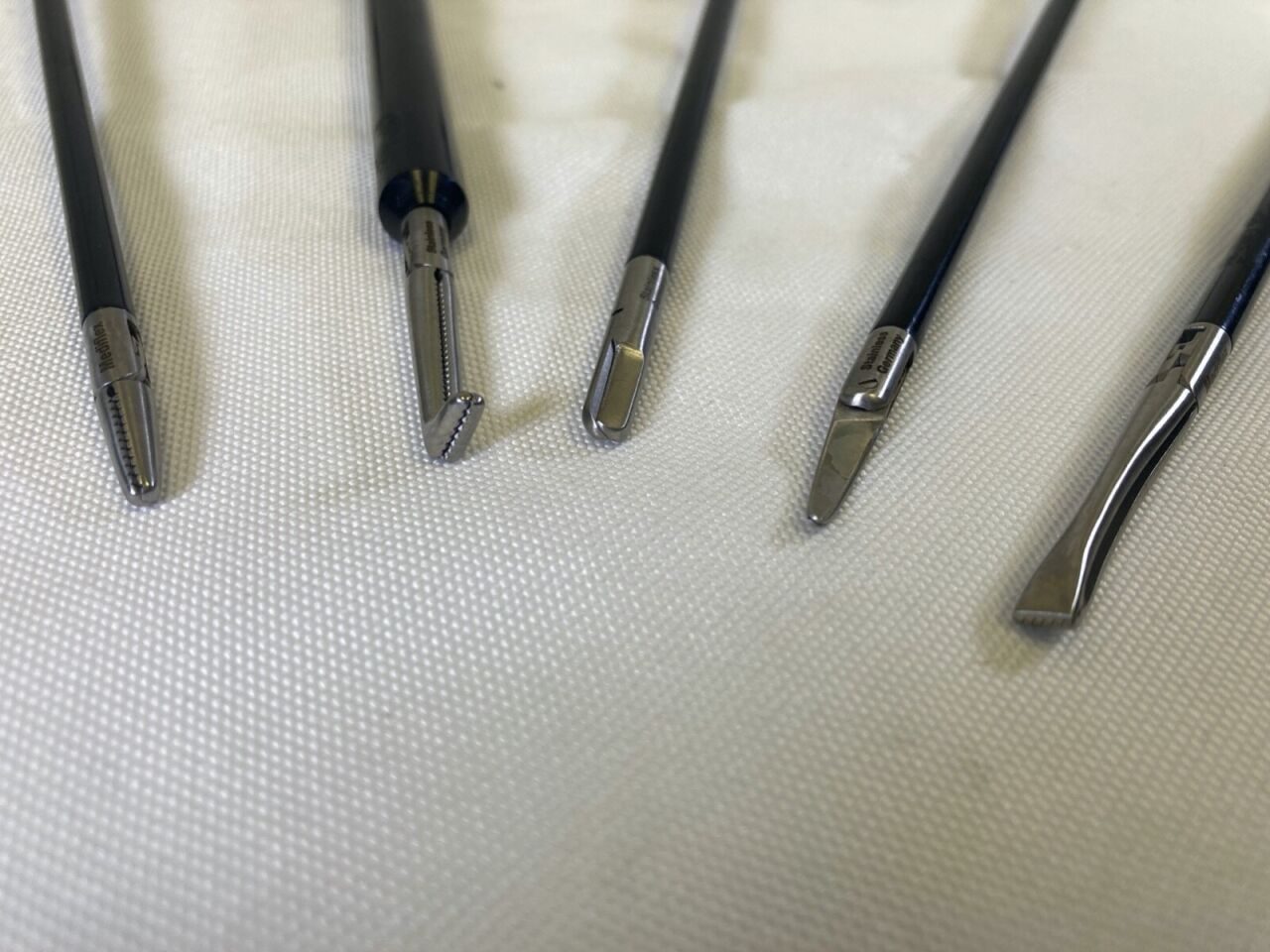 MEDIFLEX Various 7 Piece Surgical Laparoscopic Monopolar Instrument Set — photo 10