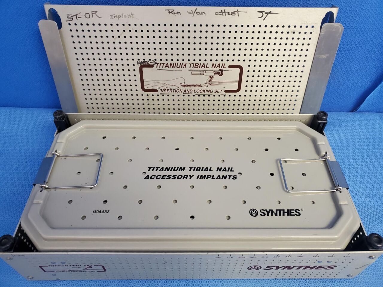 SYNTHES Various TI Tibial Nail Insertion and Locking Set — photo 1