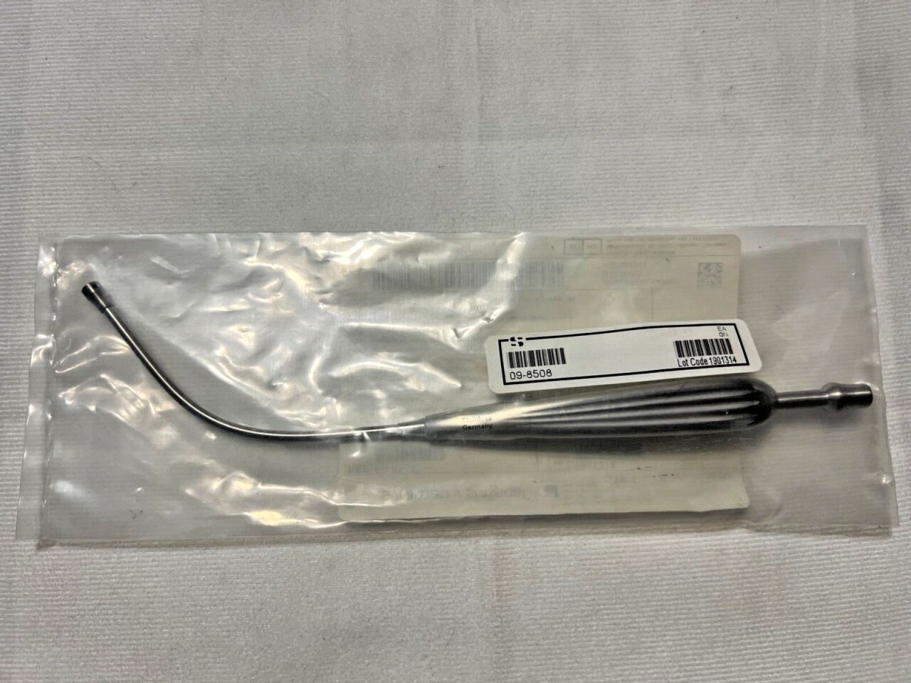 SYMMETRY SURGICAL 09-8508 Andrews Pynchon Suction Tube w/ Removable Tip 9-1/2" L — photo 1