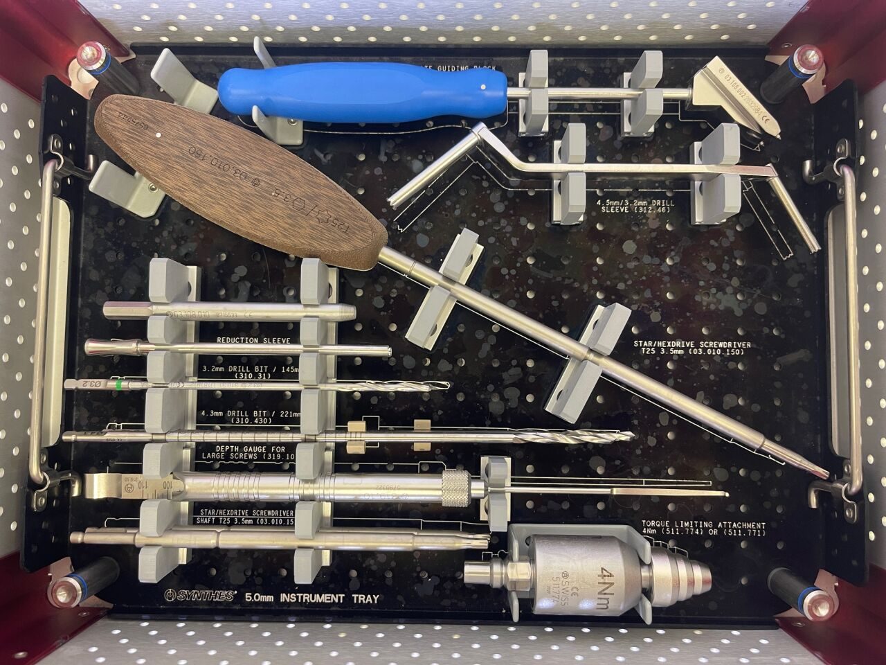 SYNTHES 01.108.004 Pediatric LCP Plate System Instrument Set — photo 2