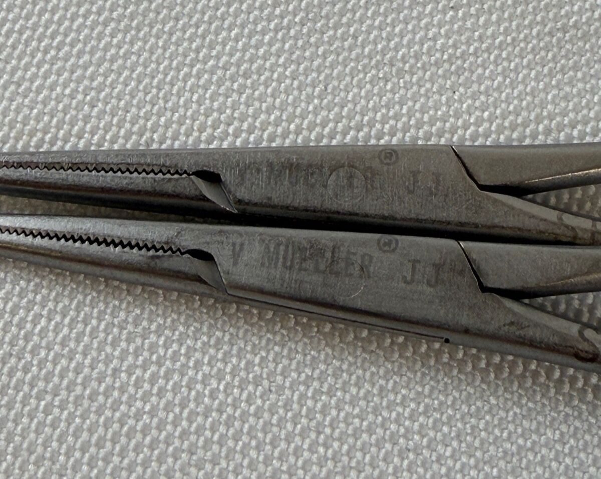 V. MUELLER OP7550 Mosquito Forceps Straight Delicate Jaws — photo 2