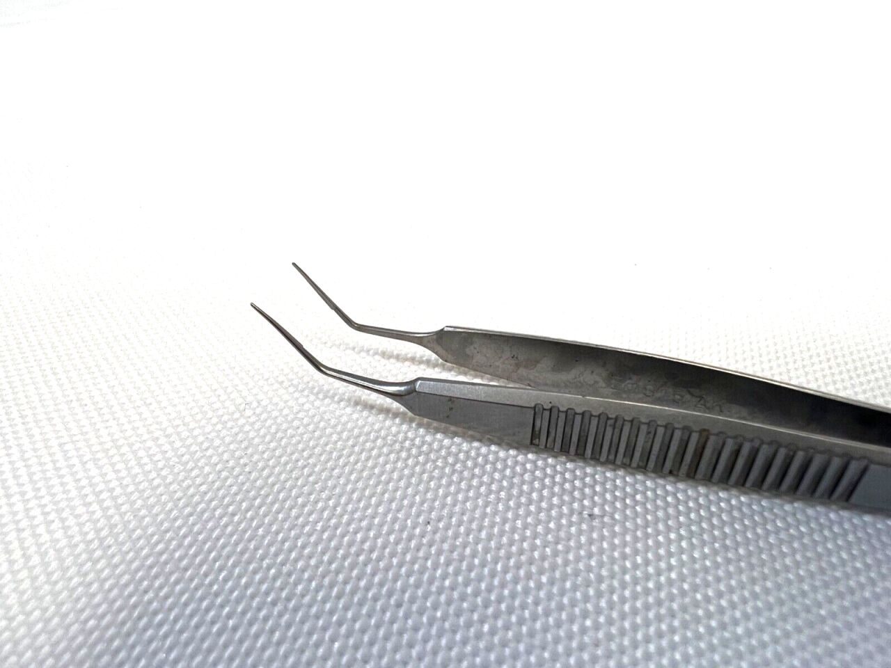 KARL STORZ E1815 AK Kelman-McPherson Tying Forceps Angled 45deg X 3.3" Length — photo 3