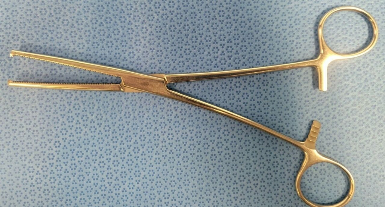 CODMAN 32-4130 Rochester-Ochsner Forceps Straight 8" — photo 4