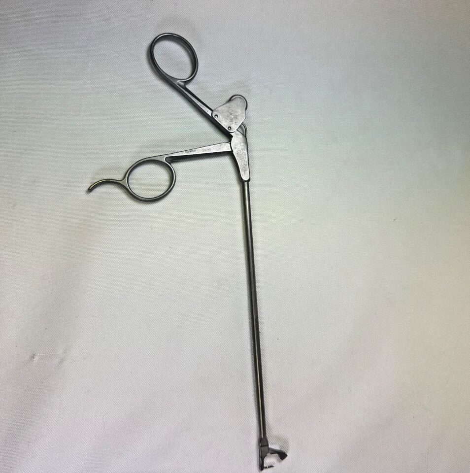 SHUTT-LINVATEC 114810 Surgical Suture Punch Forceps — photo 2