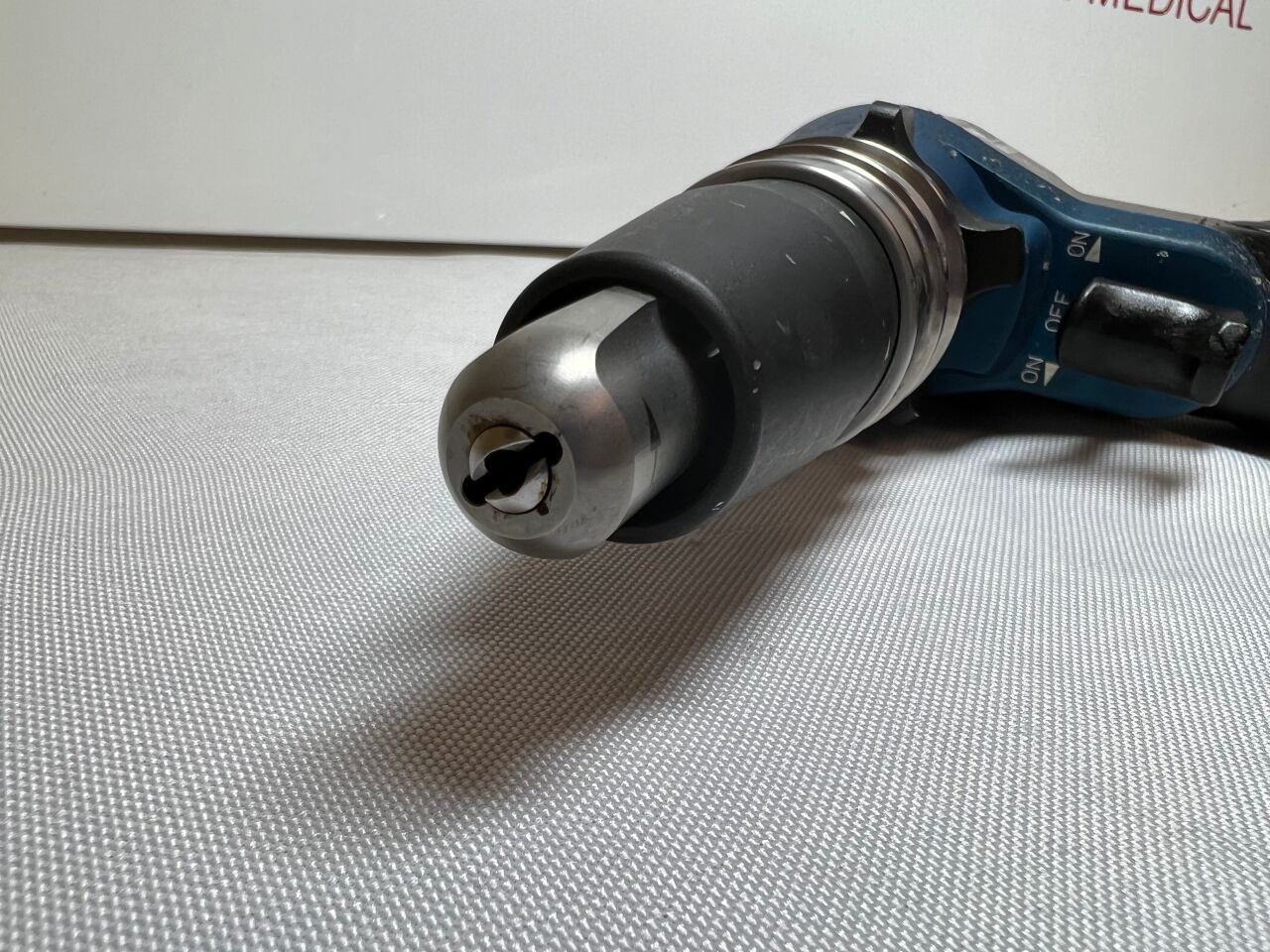 SYNTHES 530.615 Battery Operated Reciprocator Drill — photo 5