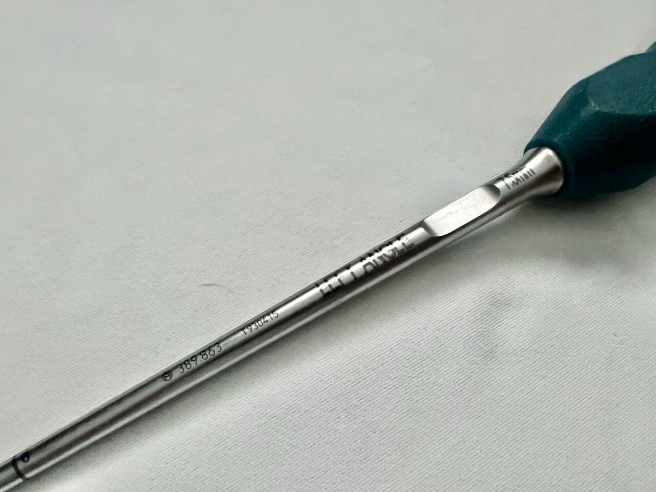 SYNTHES 389.863 Angled Left  7.5mm Bone Curette — photo 2