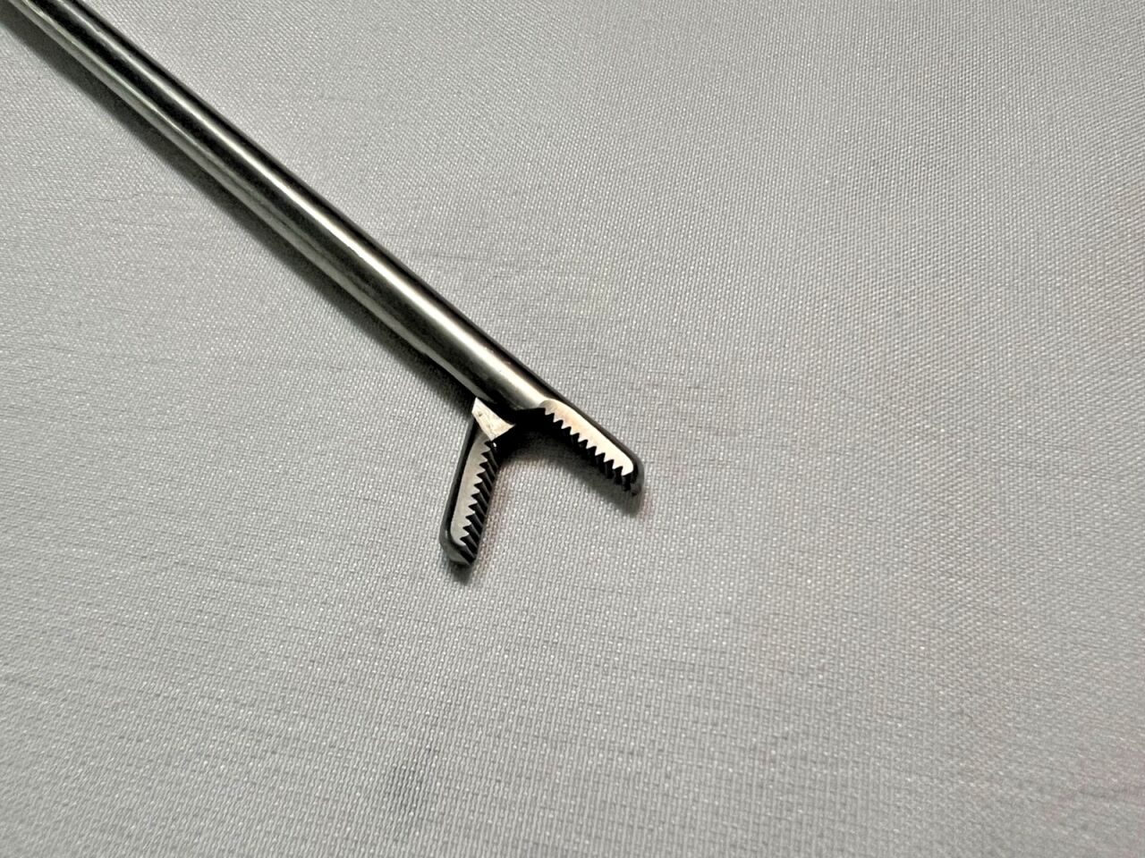 V. MUELLER LA 1360 Laparoscopic Spring Handle Grasping Forceps — photo 3