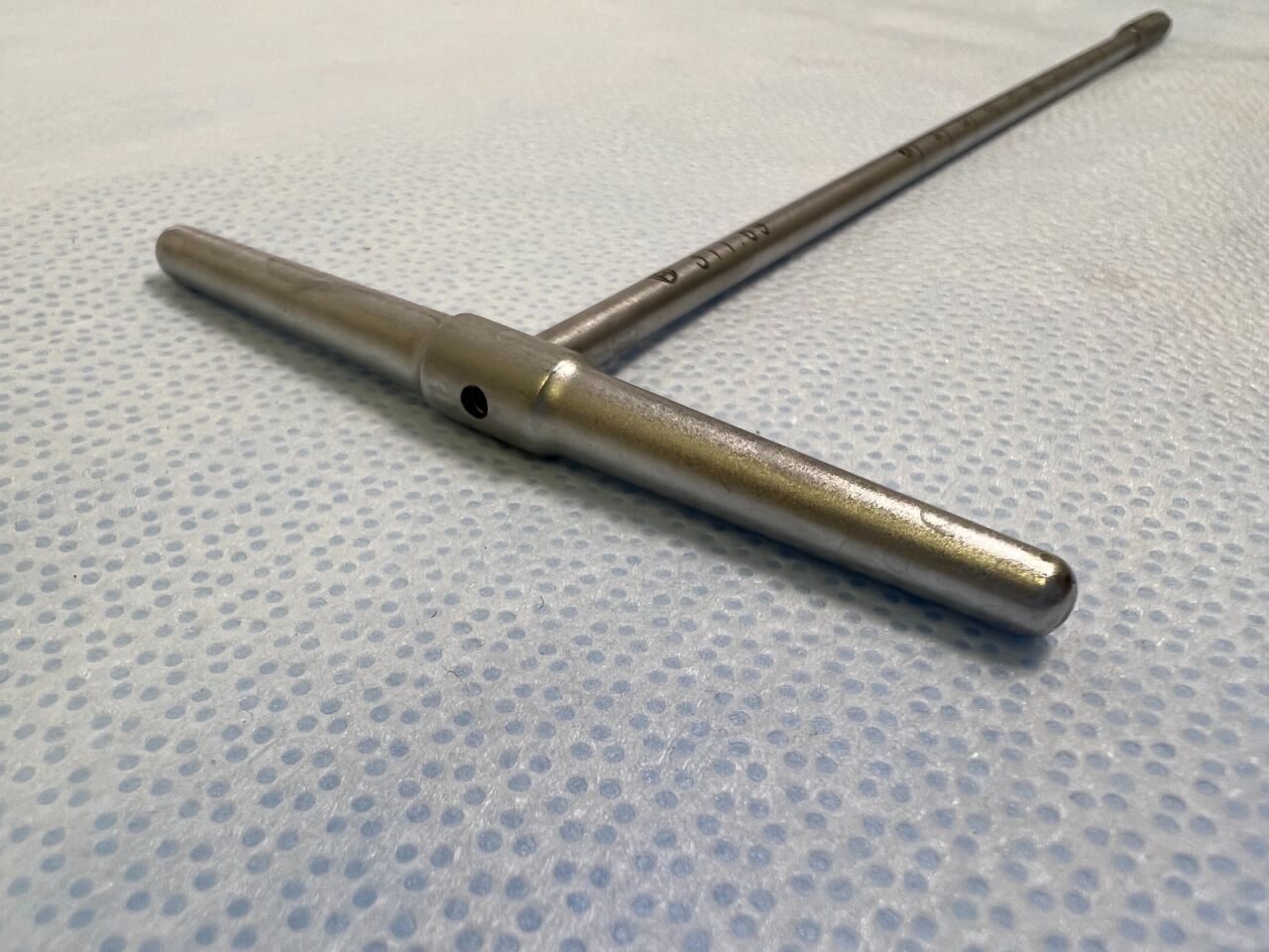 SYNTHES 311.69 7.0mm T-Handle Tap — photo 2