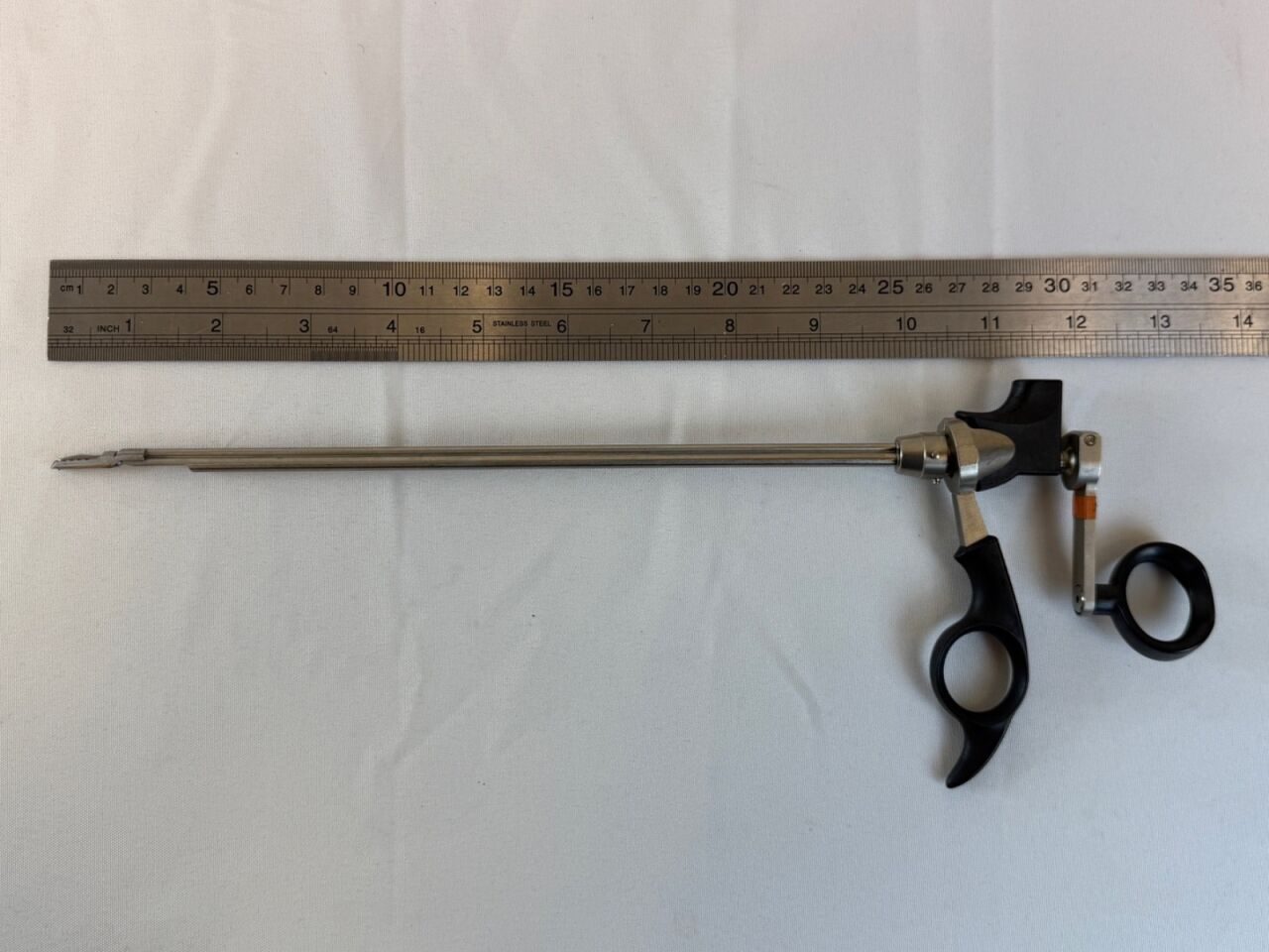 OLYMPUS A20710A 12deg & 30deg Rigid Optical Grasping Stone Crushing Forceps — photo 9