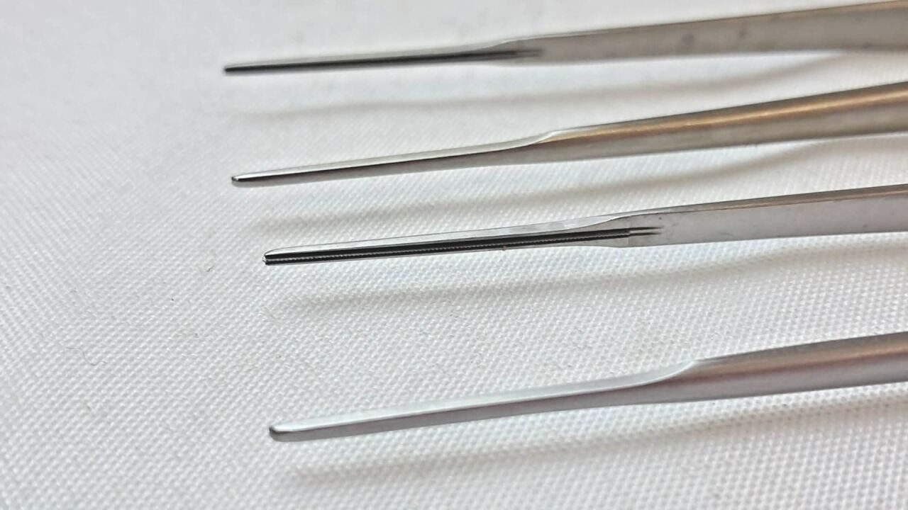 SYMMETRY 55-9039 Lot of 2 Micro Forceps 7 1/8" 1x2 Teeth — photo 4