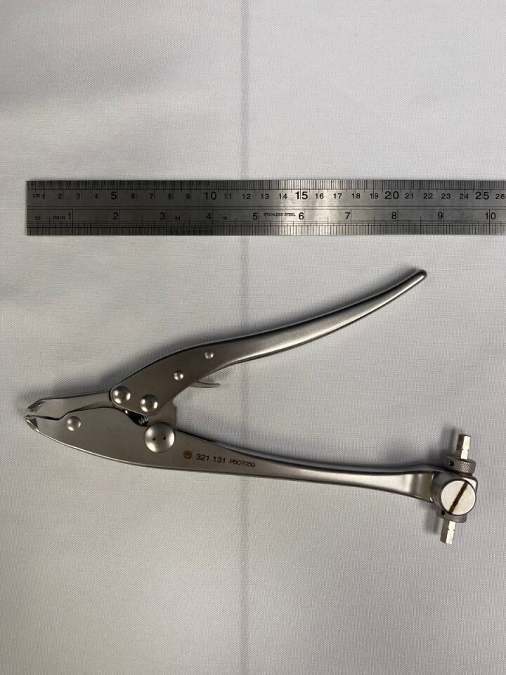 SYNTHES 321.131 Cable Tensioner / Crimper — photo 9