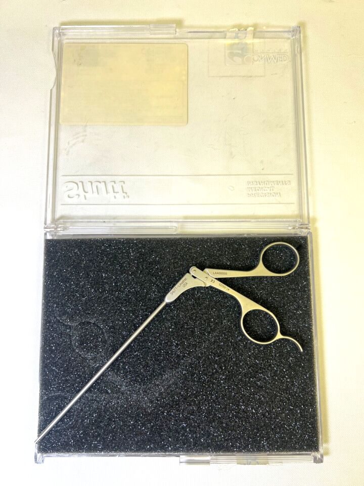 SHUTT-LINVATEC 41.10025 3.4mm X 90deg X 9" L Rotary Forceps Square Tip Scoop Right