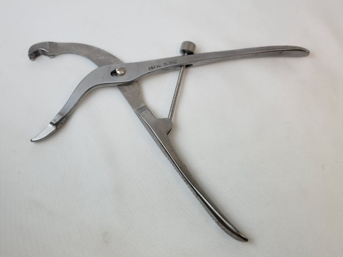 SYMMETRY SSI ULTRA 35-7532 Verbrugge Bone Holding Clamp — photo 3