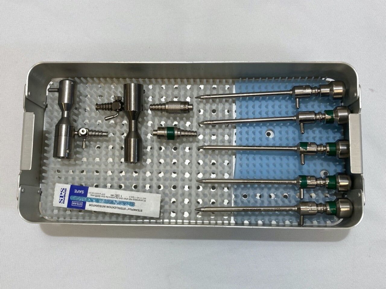 DYONICS 3175 4.5mm Set of 14 Operative Cannulas & Irrigation Extenders w/ Case — photo 12