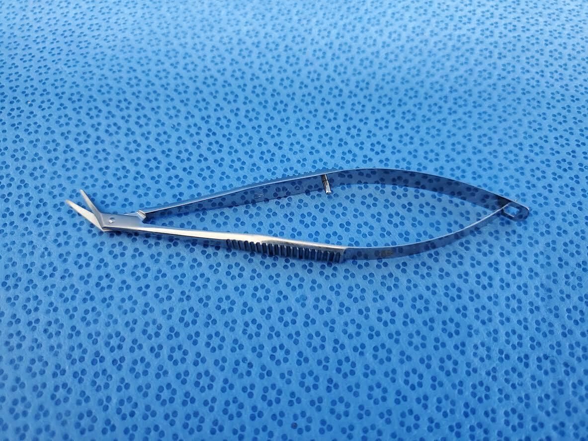 WECK PILLING 2110 Right Curved Corneoscleral Scissor