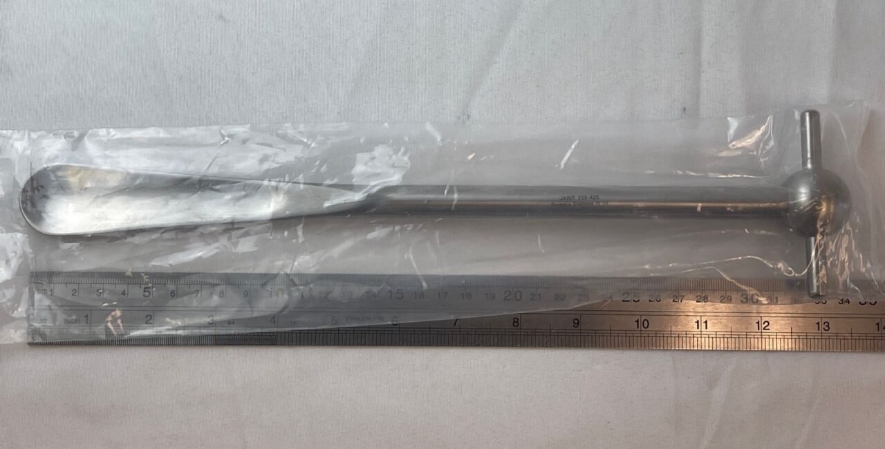 INTEGRA 225-425 L: 340mm Blade 108mm x 30mm Meyerding Hip & Shoulder Skid — photo 6